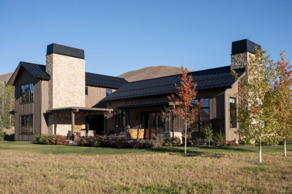 171 Cloverly - Exterior - 105-Edit